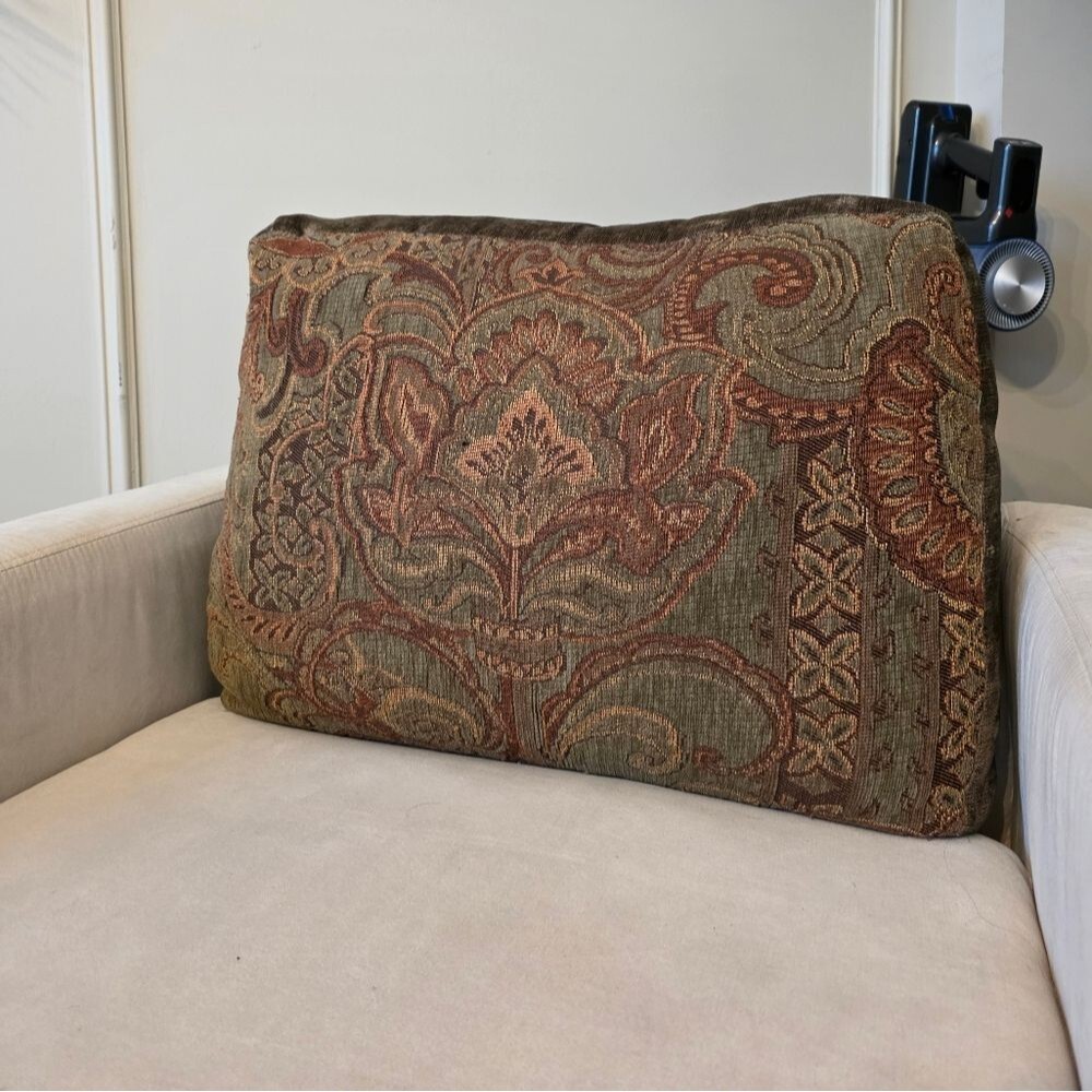 Paisley Tapestry Design Accent Chair Couch Pillow Cover Brown Rust Red Paisley - Picture 4 of 16